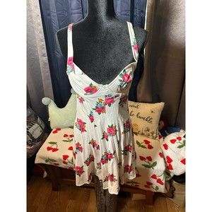 Vintage Victoria’s Secret Floral Slip/NightgownNWT